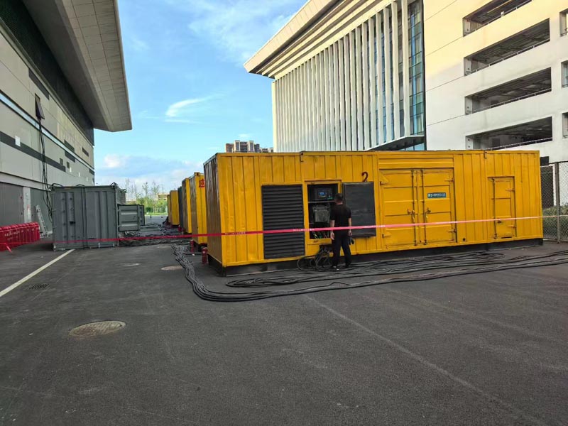 翁源柴油发电机冬季保养注意事项?